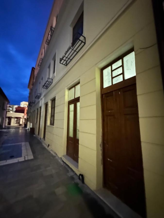 Vlorë Central Charm Apartments מראה חיצוני תמונה