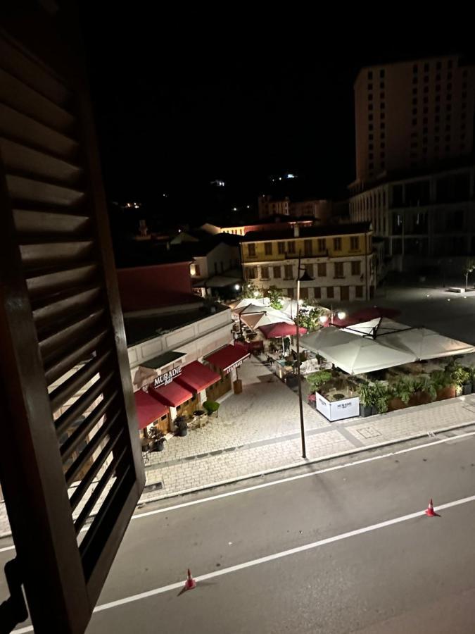 Vlorë Central Charm Apartments מראה חיצוני תמונה