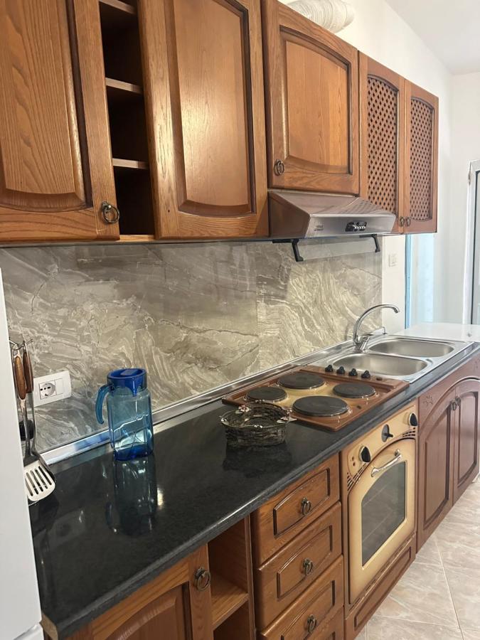 Vlorë Central Charm Apartments מראה חיצוני תמונה