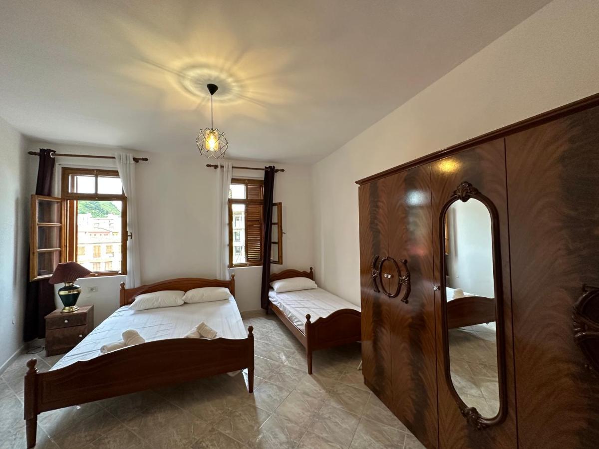 Vlorë Central Charm Apartments מראה חיצוני תמונה